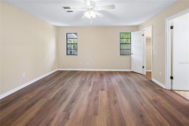 950 S LAWRENCE BOULEVARD, Keystone Heights, FL 32656