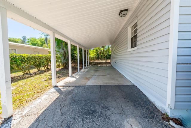950 S LAWRENCE BOULEVARD, Keystone Heights, FL 32656