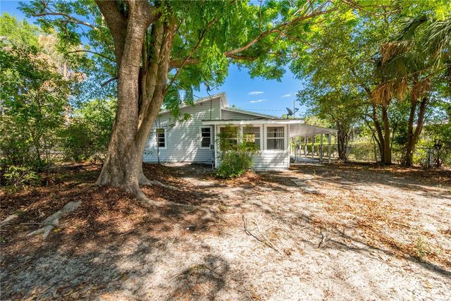 950 S LAWRENCE BOULEVARD, Keystone Heights, FL 32656