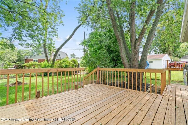 5701 Ashley Drive, Lansing, MI 48911