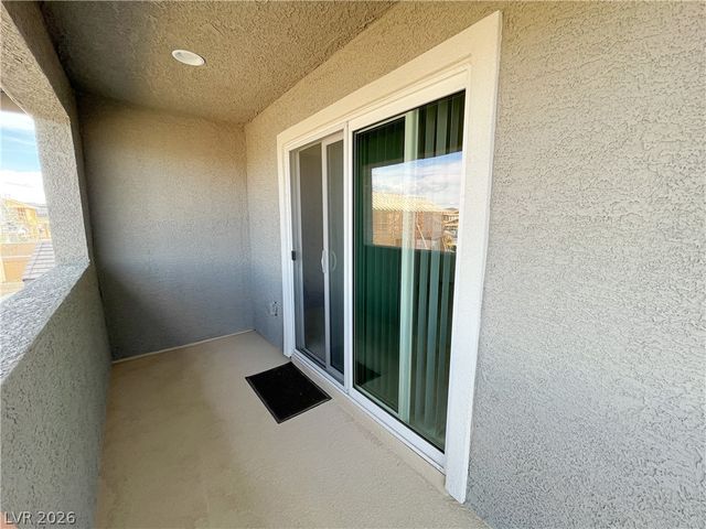 692 Bamboo Bend Place, Henderson, NV 89011