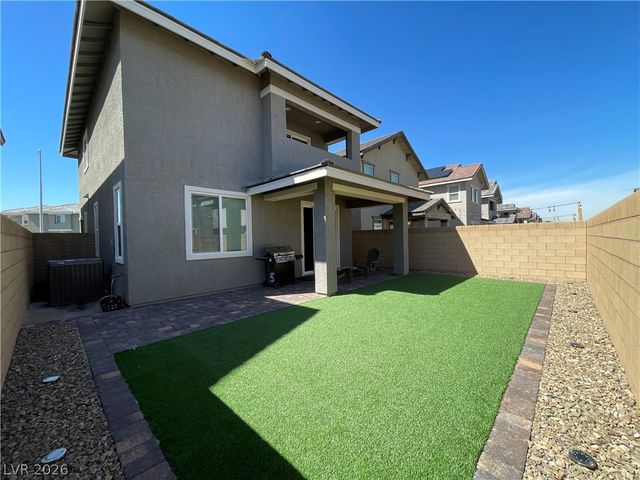 692 Bamboo Bend Place, Henderson, NV 89011