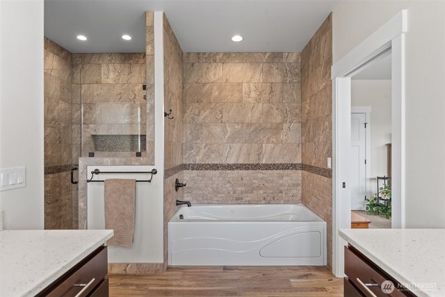 2741 SE Falcon View Drive, East Wenatchee, WA 98802