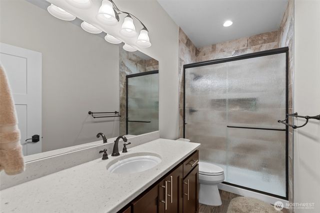 2741 SE Falcon View Drive, East Wenatchee, WA 98802