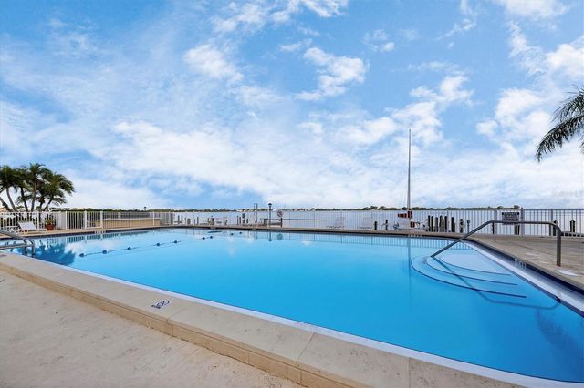 769 JOHN RINGLING BOULEVARD 36EXET, Sarasota, FL 34236