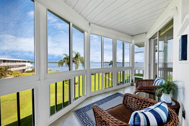 769 JOHN RINGLING BOULEVARD 36EXET, Sarasota, FL 34236