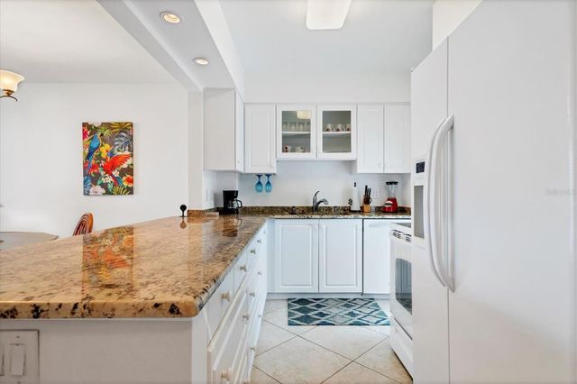 769 JOHN RINGLING BOULEVARD 36EXET, Sarasota, FL 34236