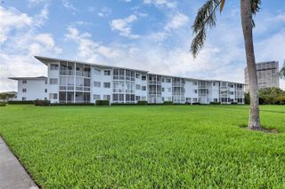 769 JOHN RINGLING BOULEVARD 36EXET, Sarasota, FL 34236