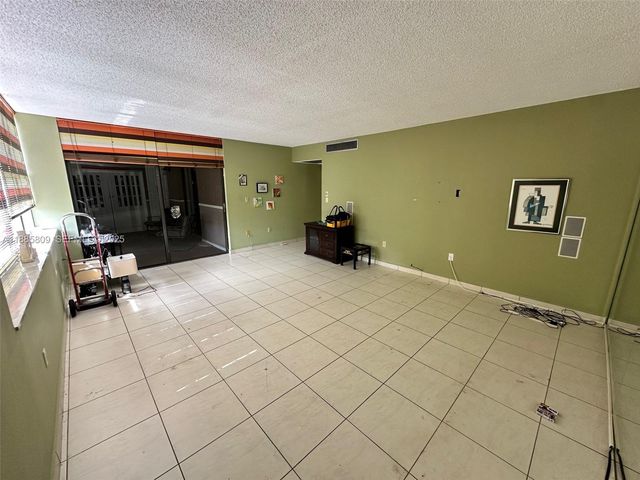 20341 NE 30th Avenue PH2-6, Aventura, FL 33180