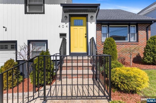 404 Simons Avenue, Hackensack, NJ 07601