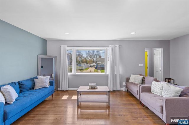 404 Simons Avenue, Hackensack, NJ 07601