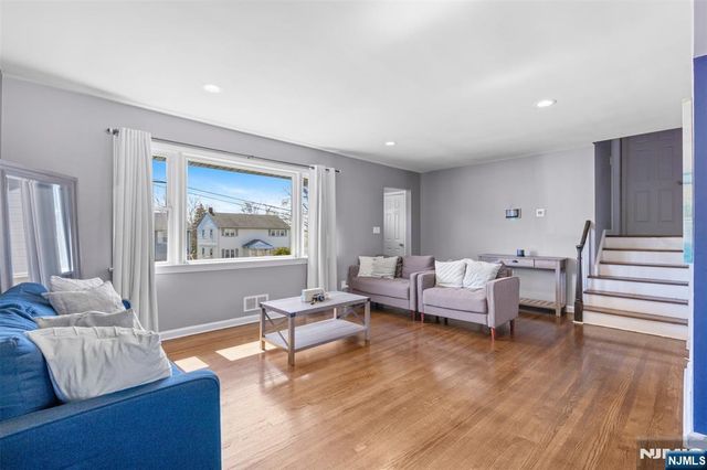 404 Simons Avenue, Hackensack, NJ 07601