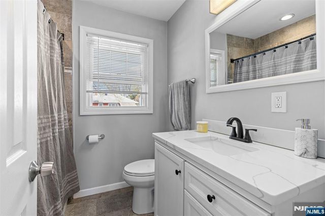 404 Simons Avenue, Hackensack, NJ 07601