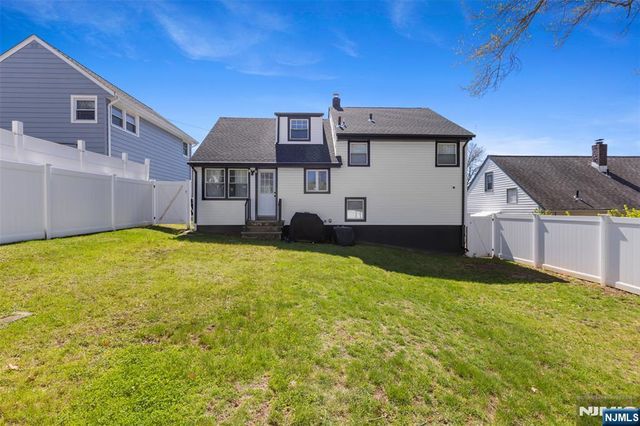404 Simons Avenue, Hackensack, NJ 07601