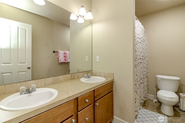 15120 Daffodil Street Ct E, Sumner, WA 98390