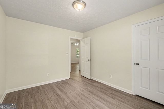 529 Bluff Court, Woodstock, GA 30188