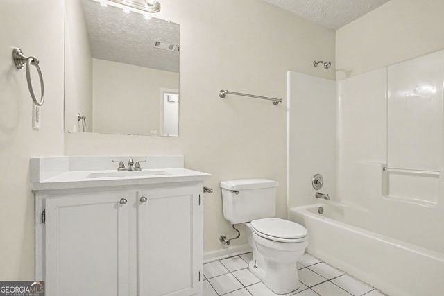 529 Bluff Court, Woodstock, GA 30188