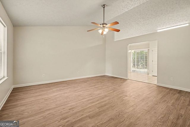 529 Bluff Court, Woodstock, GA 30188