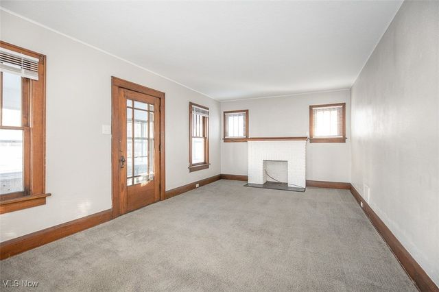 2078 18 Street SW, Akron, OH 44314