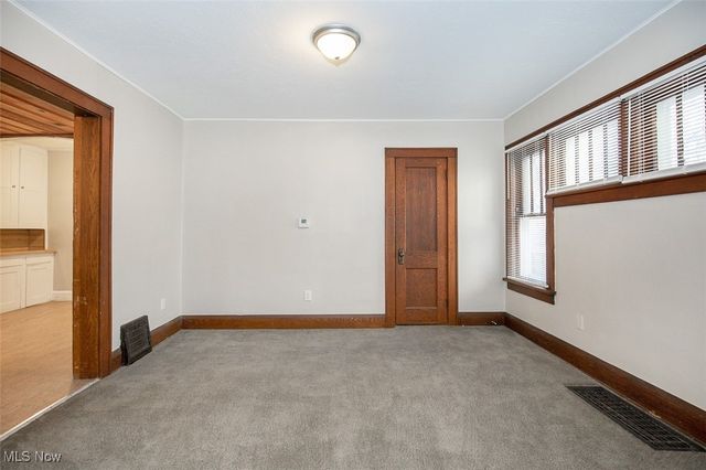 2078 18 Street SW, Akron, OH 44314