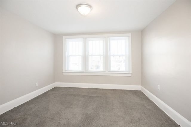 2078 18 Street SW, Akron, OH 44314