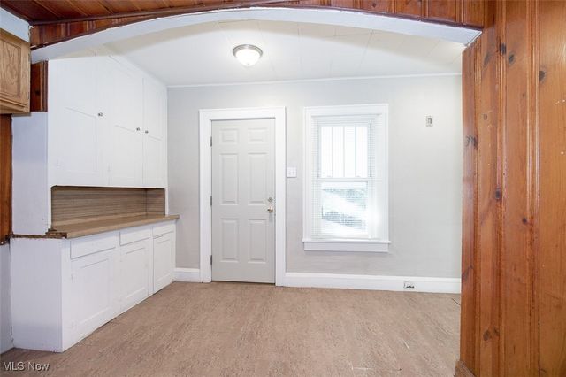 2078 18 Street SW, Akron, OH 44314