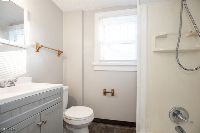 2078 18 Street SW, Akron, OH 44314