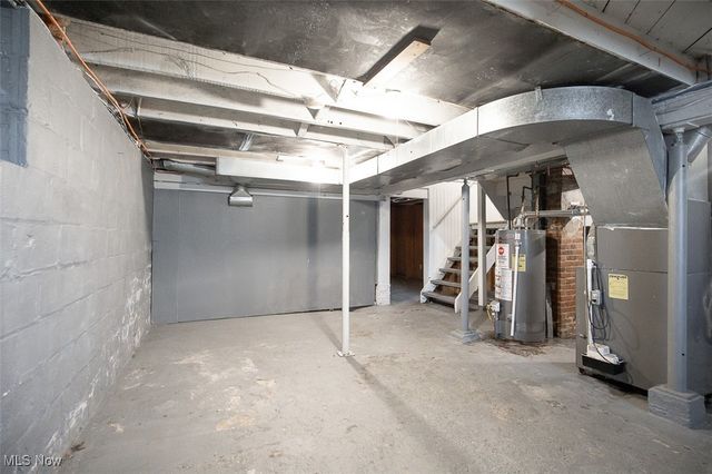 2078 18 Street SW, Akron, OH 44314