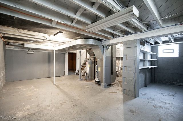 2078 18 Street SW, Akron, OH 44314