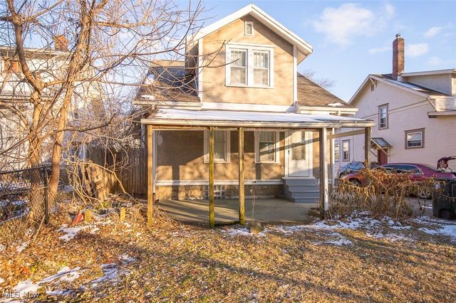 2078 18 Street SW, Akron, OH 44314