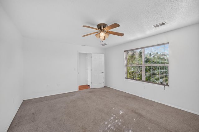 1265 Parkview Drive, Los Lunas, NM 87031