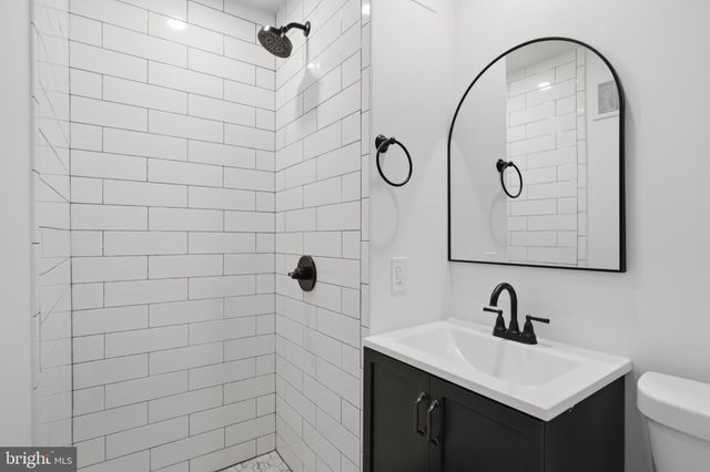 102 FOUNTAIN AVE, Burlington, NJ 08016