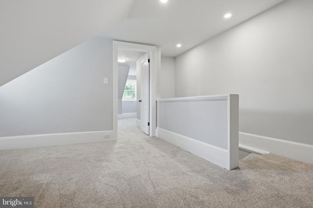 102 FOUNTAIN AVE, Burlington, NJ 08016