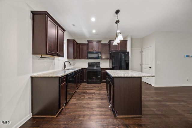 139 Smart Court, Clayton, NC 27520