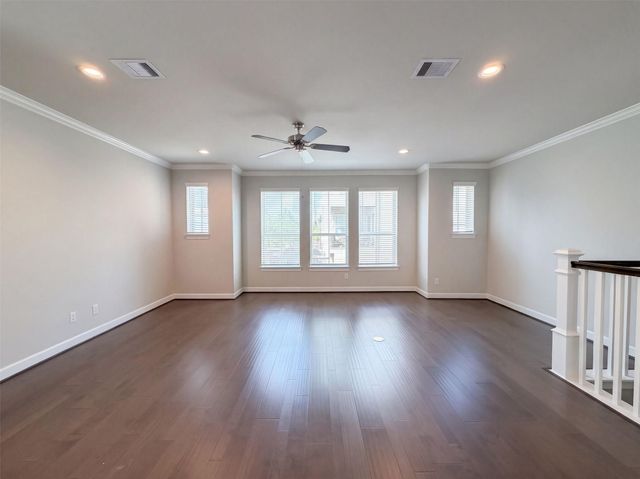 10707 Centre Forest Drive, Houston, TX 77043