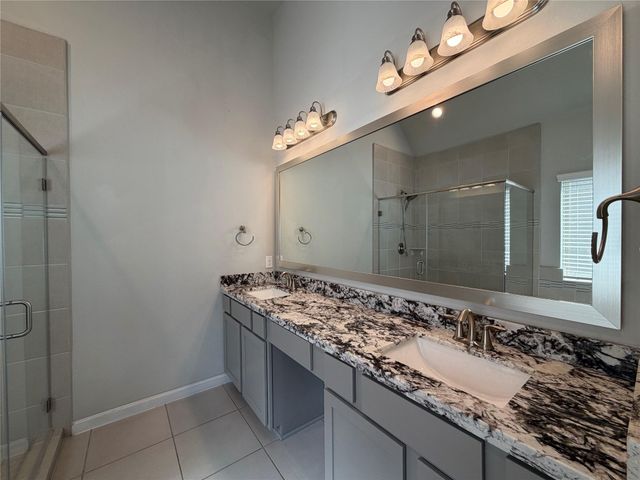 10707 Centre Forest Drive, Houston, TX 77043