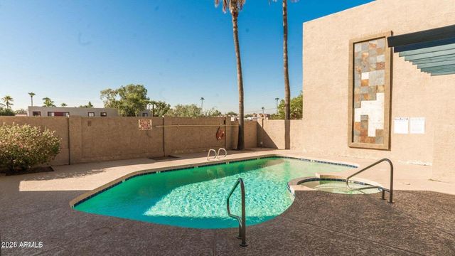 1241 N 48TH Street 114, Phoenix, AZ 85008
