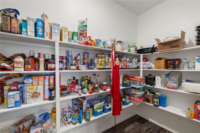 3821 East Summit Avenue, Pahrump, NV 89061