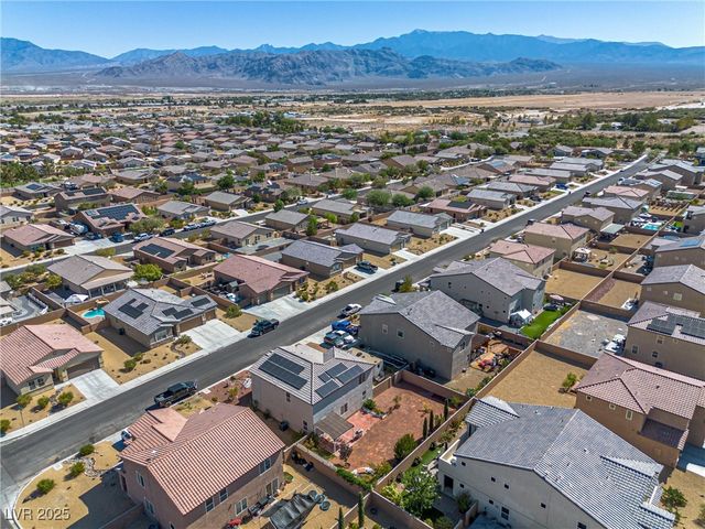 3821 East Summit Avenue, Pahrump, NV 89061