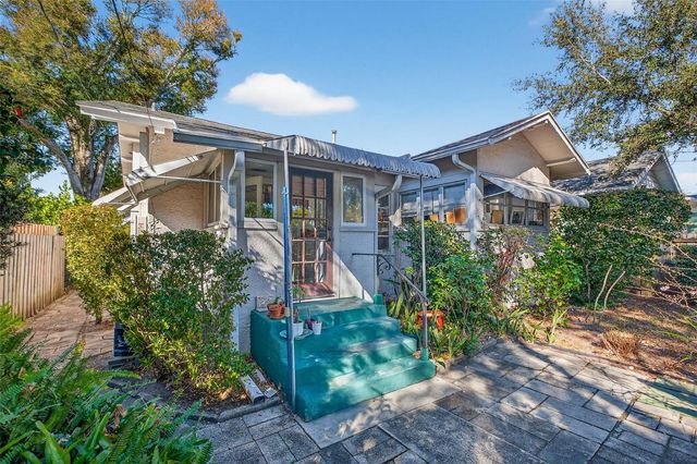 1138 23RD AVENUE N, St Petersburg, FL 33704