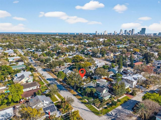 1138 23RD AVENUE N, St Petersburg, FL 33704