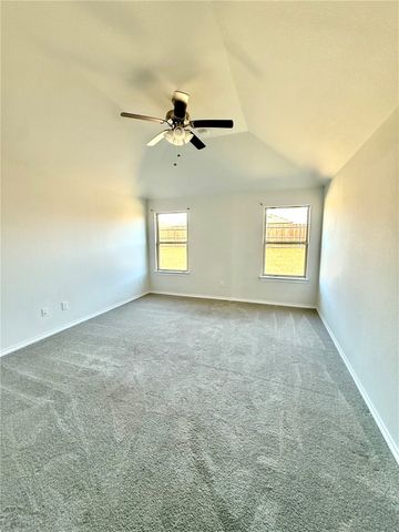 4709 Avion Drive, Sanger, TX 76266