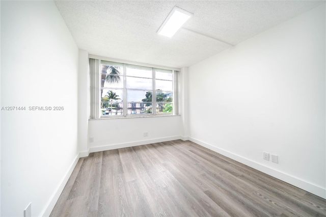 2781 Taft Street 204, Hollywood, FL 33020