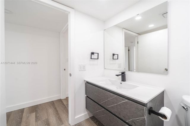 2781 Taft Street 204, Hollywood, FL 33020