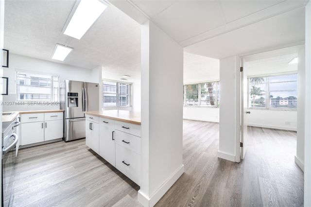 2781 Taft Street 204, Hollywood, FL 33020