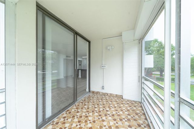 2781 Taft Street 204, Hollywood, FL 33020