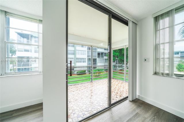 2781 Taft Street 204, Hollywood, FL 33020