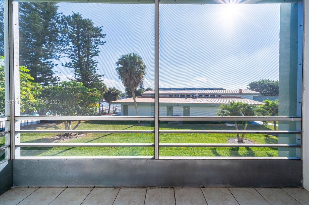 2781 Taft Street 204, Hollywood, FL 33020