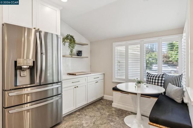 978 Kenston Dr, Clayton, CA 94517