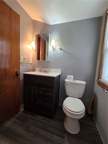 368 Pittsburgh Road, Penn Twp, PA 16002